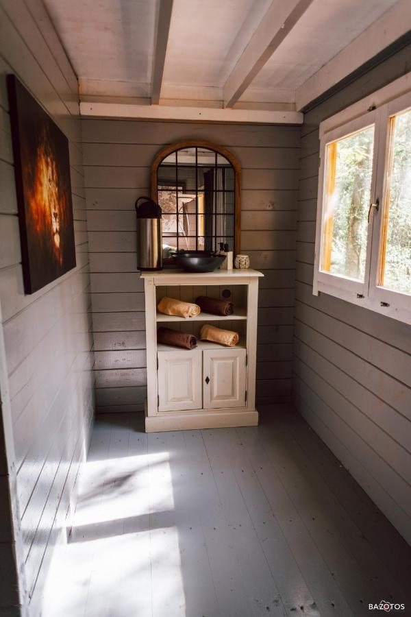 Cabane Insolite Avec Escape Game Saint-Évarzec Exteriör bild