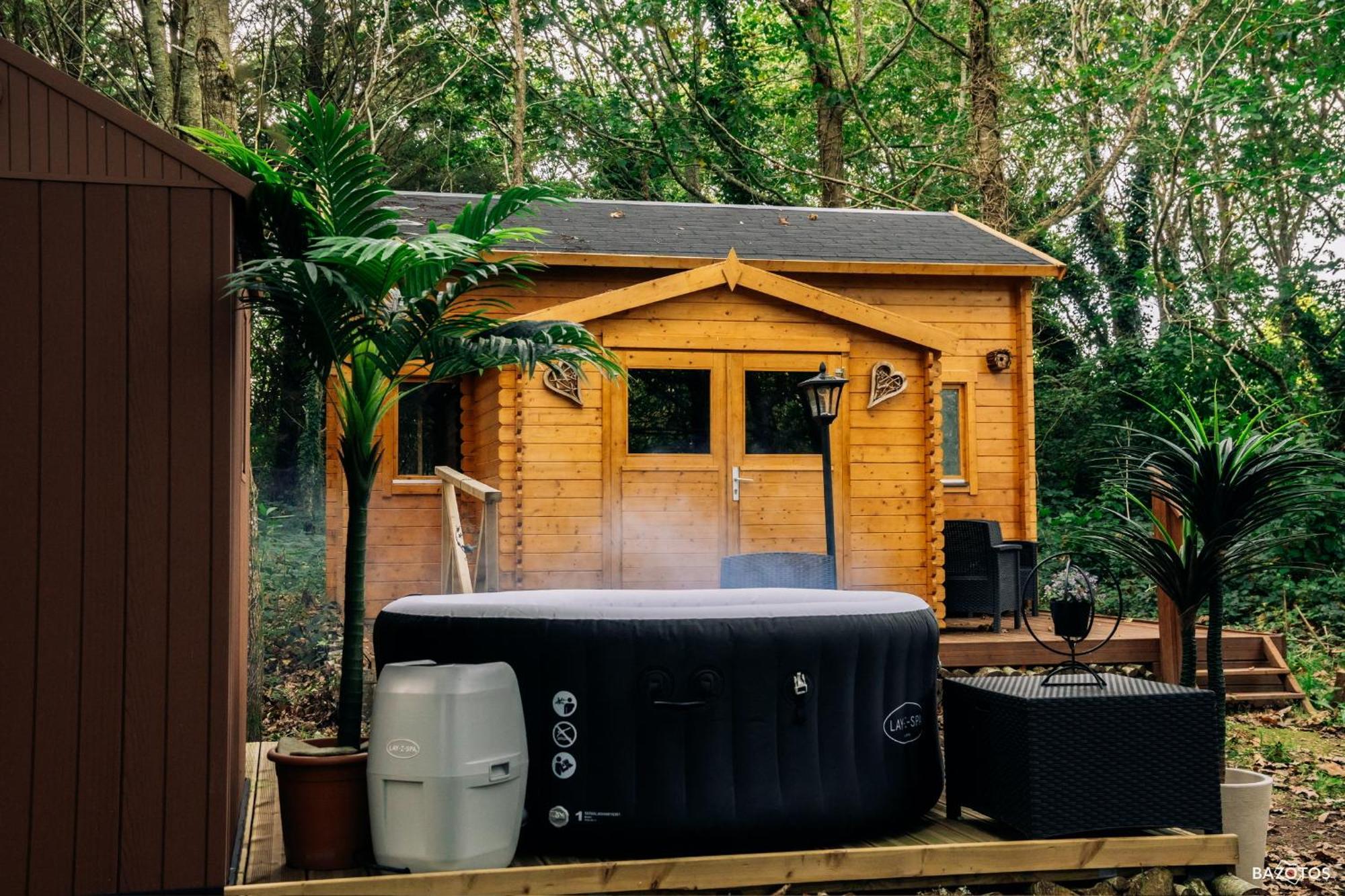 Cabane Insolite Avec Escape Game Saint-Évarzec Exteriör bild