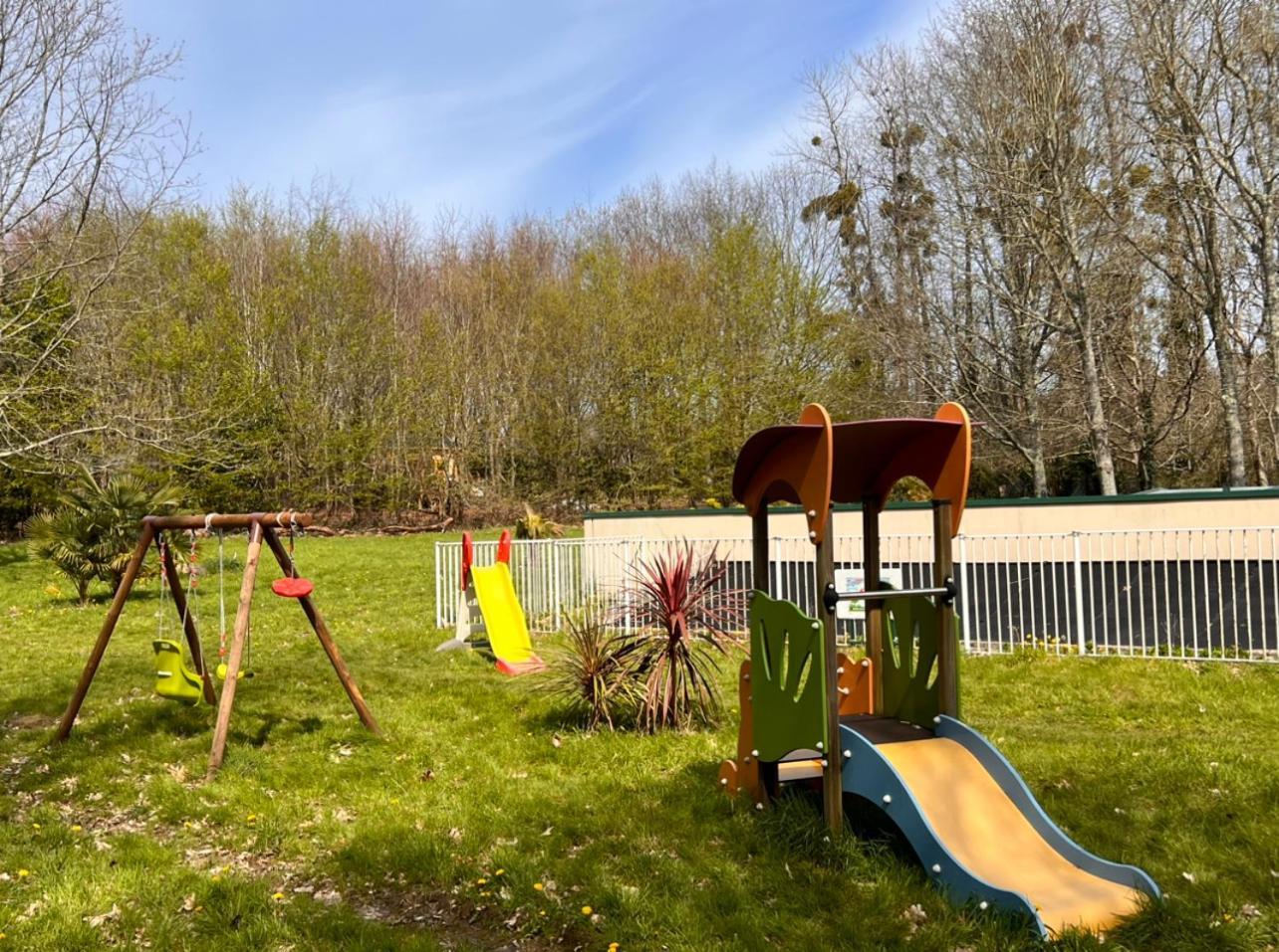 Cabane Insolite Avec Escape Game Saint-Évarzec Exteriör bild